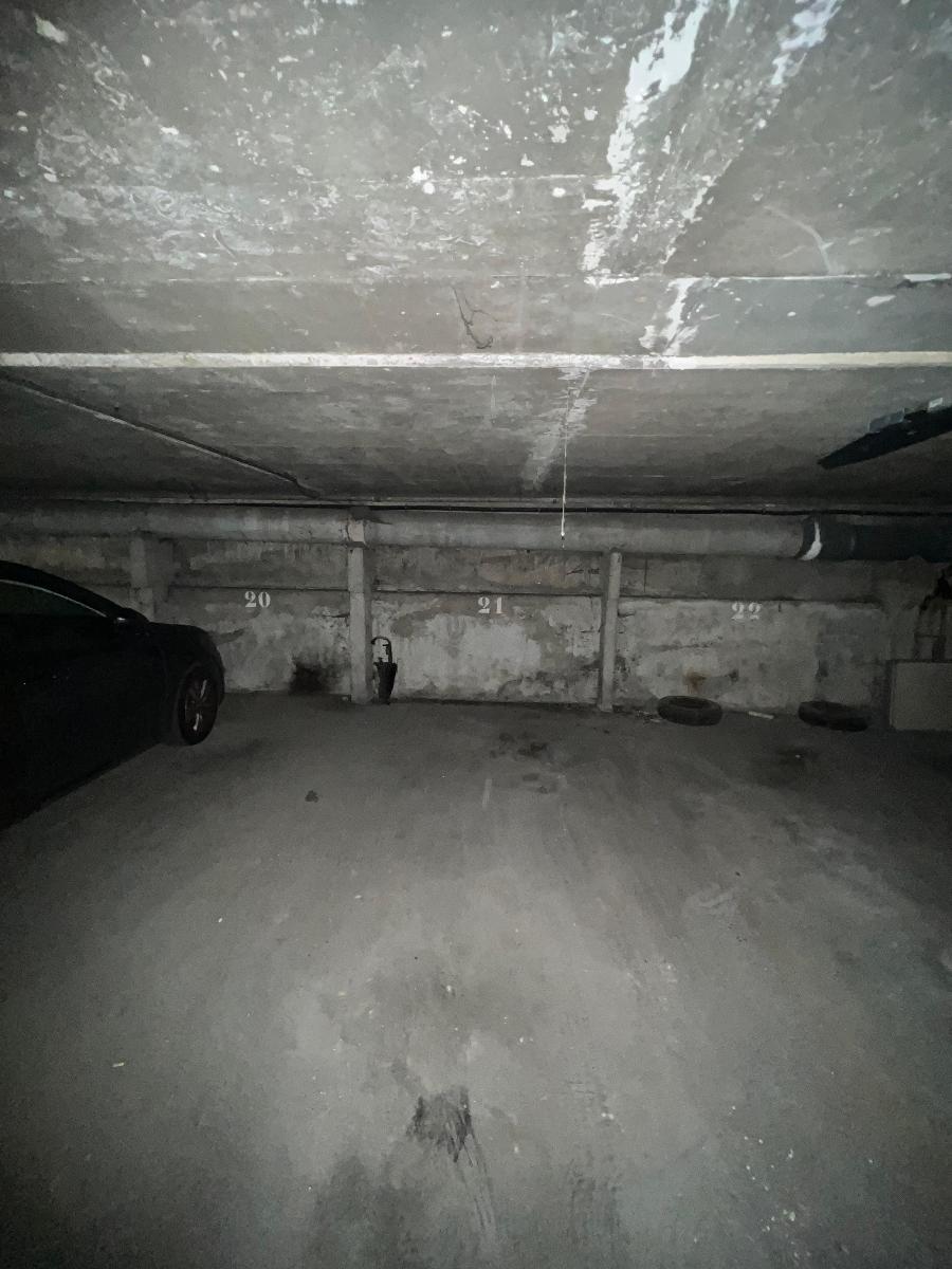location parking à BORDEAUX - 90 / mois